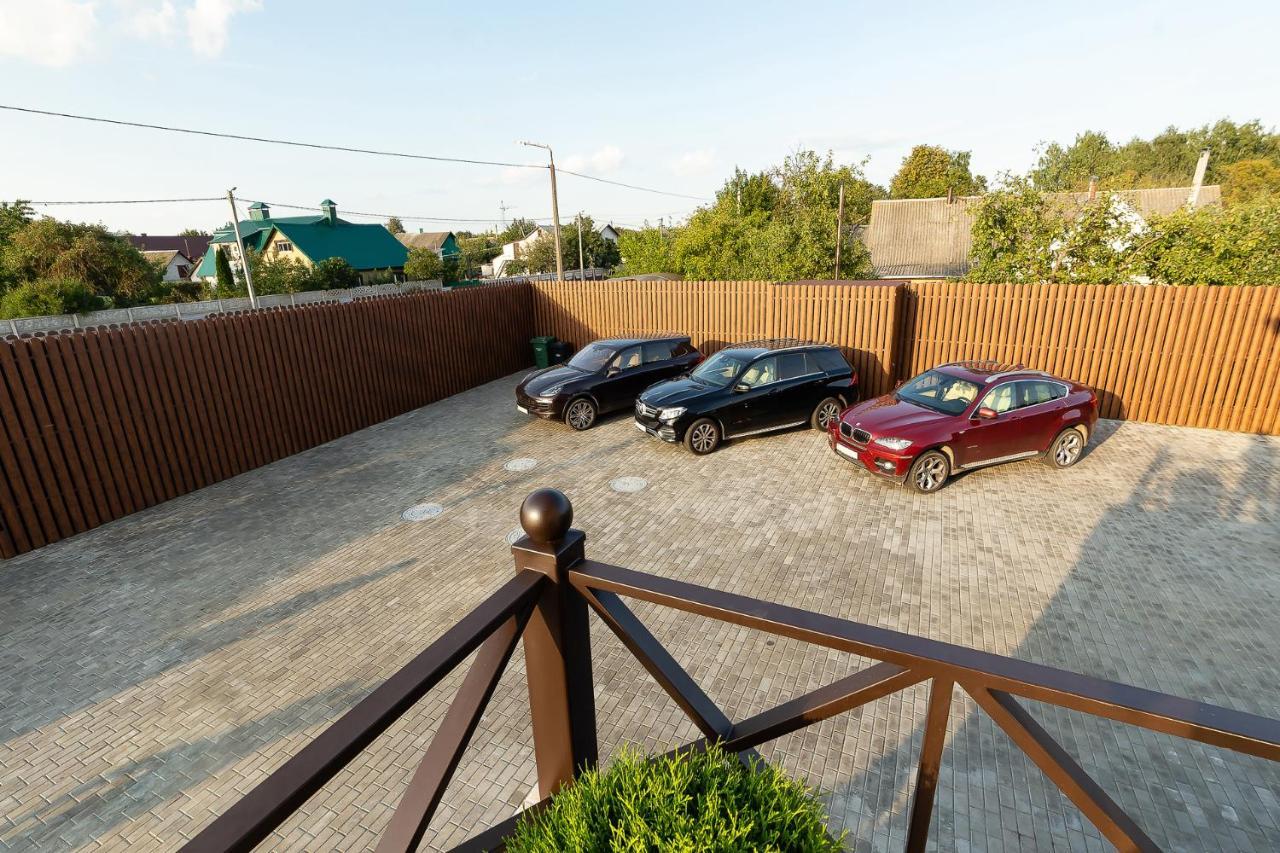 Villa Sarra バラーナヴィチ エクステリア 写真